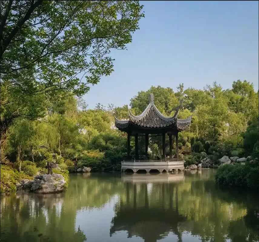 海口龙华雨真服务有限公司